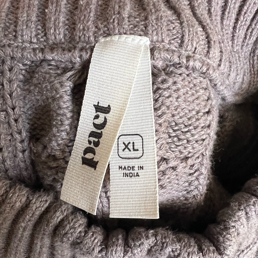 ‼️NWOT: Pact Organic Cable Knit Grey Sweater - XL - Picture 4 of 5